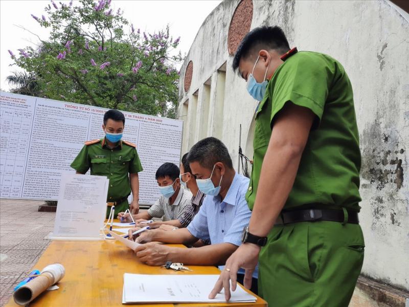 Kiểm tra biển số xe máy thường xuyên