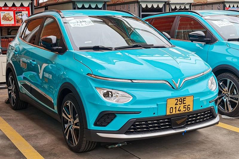Nội thất xe taxi Vinfast
