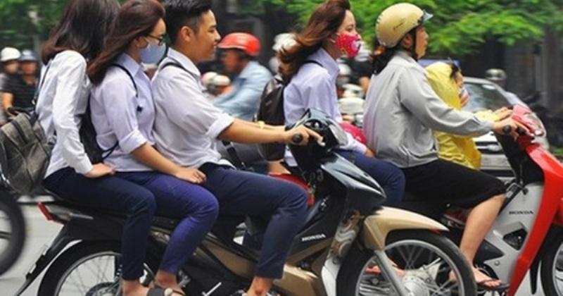 Xe máy 110cc của người chưa đủ tuổi bị tạm giữ tại trụ sở công an hoặc bãi tạm giữ sau khi vi phạm luật giao thông