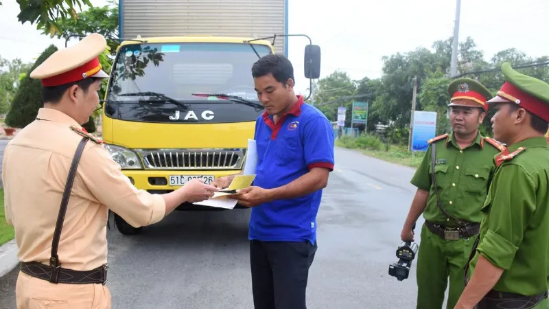Thời gian làm lại bằng lái xe máy
