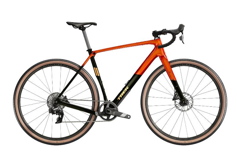Hình ảnh một chiếc xe đạp road endurance với tư thế ngồi thoải mái hơn, khung sườn hấp thụ rung động tốt