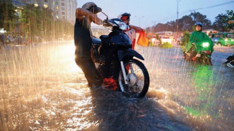 Các dấu hiệu nhận biết bugi xe máy bị hỏng hoặc kém hiệu quả như khó nổ, tốn xăng, xe chạy ì