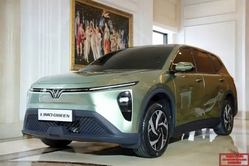 Hệ thống hỗ trợ đỗ xe thông minh trên xe 7 chỗ giúp bạn dễ dàng đưa xe vào bãi đỗ