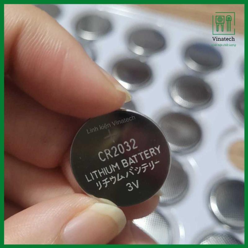 Loại pin cúc áo CR2032 thường dùng cho chìa khóa xe Vision