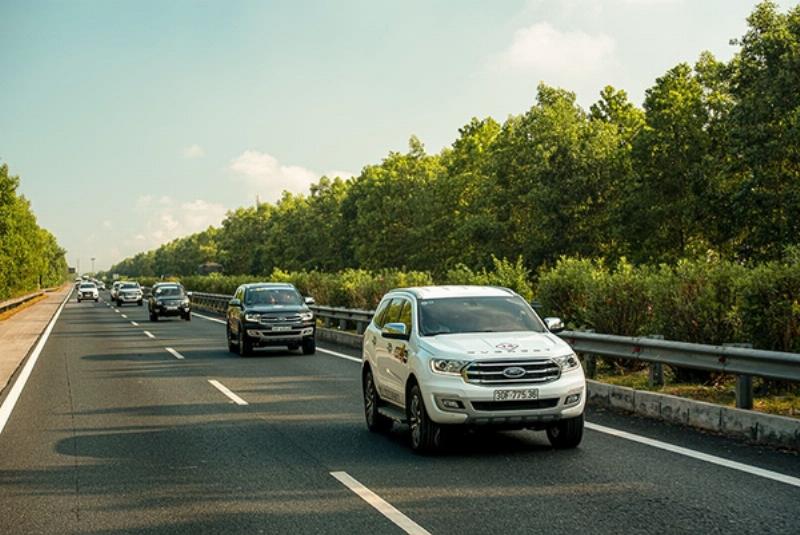 Bảng tóm tắt chi tiết mức phạt quá tốc độ ô tô theo từng khung vượt giới hạn km/h hiện nay